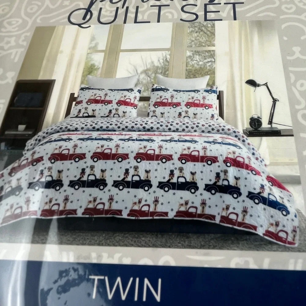 Pet Lovers Quilt Set TWIN Patriotic Dogs Trucks Red White Blue Sham USA Flag